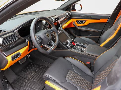 Used 2024 Lamborghini Urus S AWD/4WD image 25