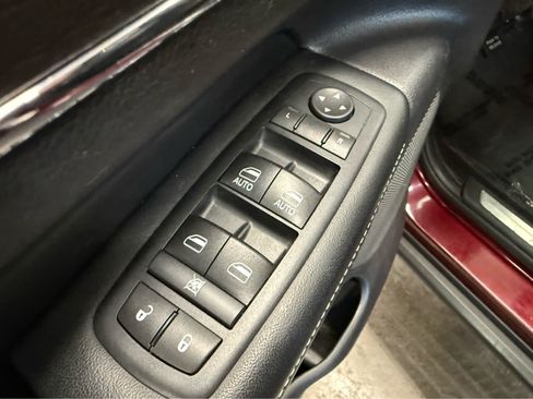 Used 2017 Jeep Grand Cherokee Limited w/ Luxury Group II AWD/4WD image 21