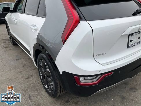 Used 2023 Kia Niro Wave FWD image 81