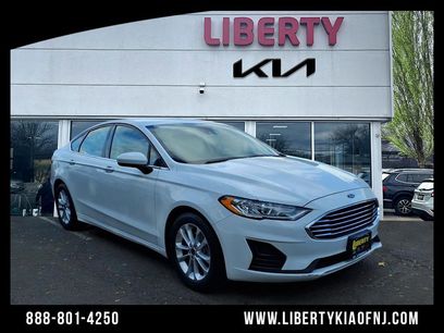 Used 2019 Ford Fusion SE