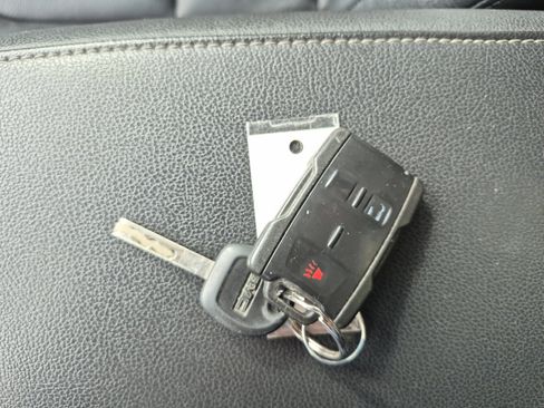 Used 2019 GMC Canyon SLE image 29