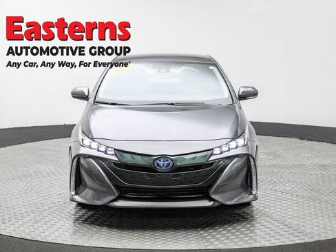 Used 2022 Toyota Prius Prime LE FWD image 2