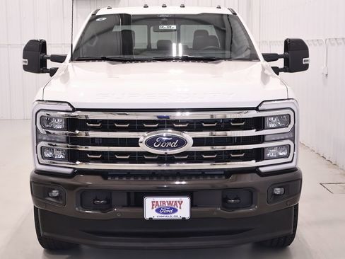 Certified 2025 Ford F250 King Ranch AWD/4WD image 5