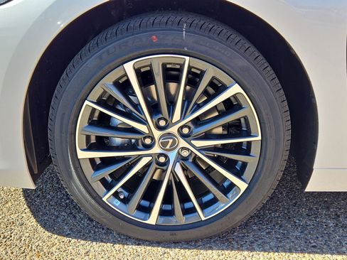 New 2025 Lexus ES 350 350 image 11