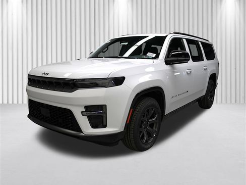 New 2026 Jeep Grand Wagoneer L Limited AWD/4WD image 8