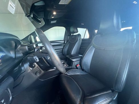 Used 2021 Ford Explorer ST w/ Equipment Group 401A image 15