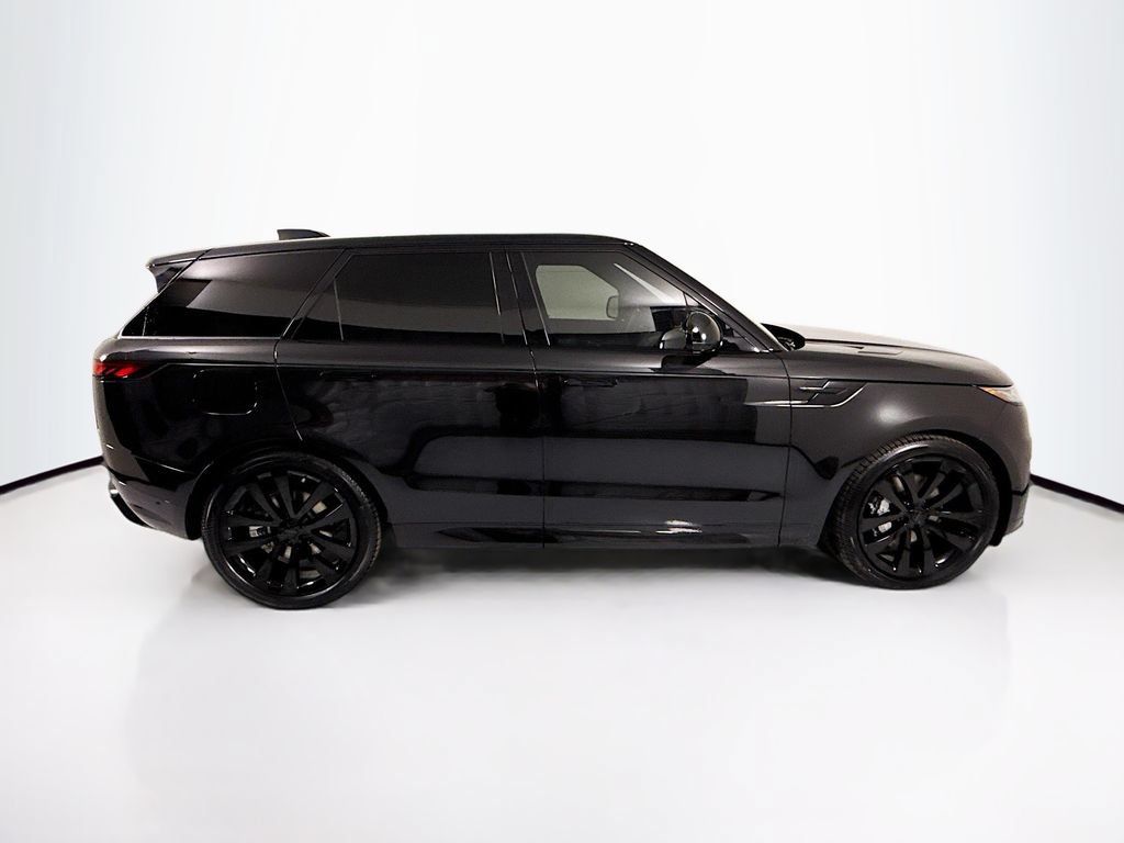 New 2026 Land Rover Range Rover Sport Dynamic SE AWD/4WD image 4