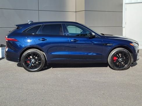 Used 2025 Jaguar F-PACE R-Dynamic S image 5