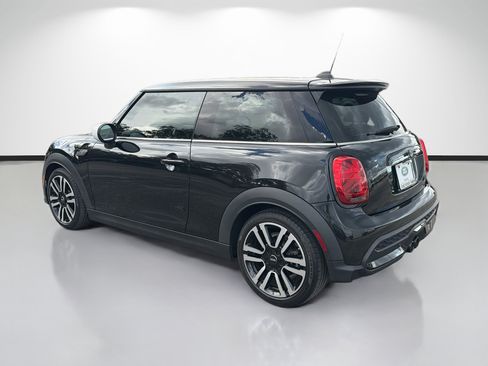 Used 2023 MINI Cooper S FWD image 3