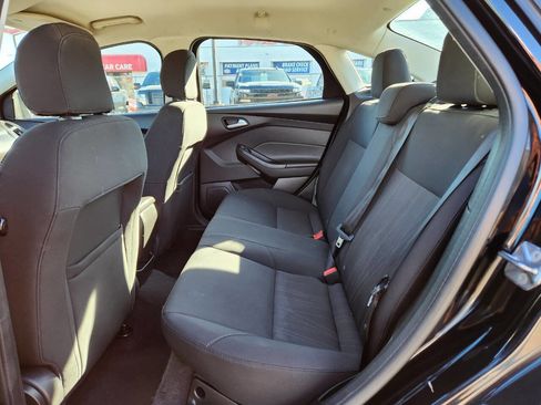 Used 2017 Ford Focus SE image 13