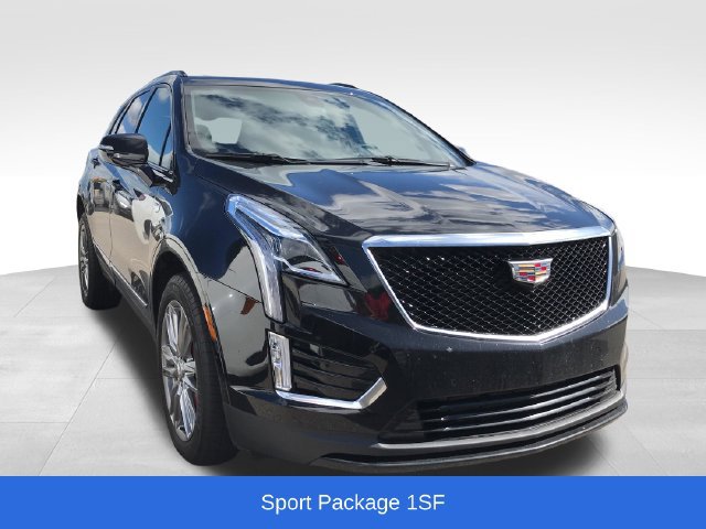 Certified 2025 Cadillac XT5 Sportv w/ LPO, Floor Liner Package AWD/4WD image 3