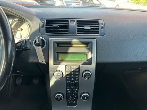 Used 2010 Volvo S40 2.4i image 7