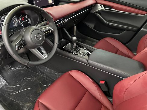 New 2026 MAZDA MAZDA3 2.5 S Hatchback w/ Premium Pkg FWD image 7
