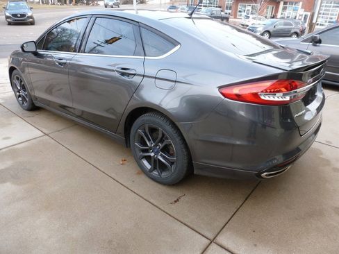 Used 2018 Ford Fusion SE w/ Equipment Group 201A AWD/4WD image 3