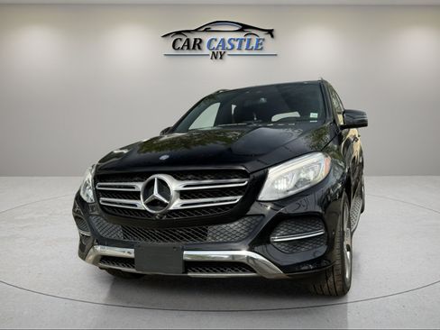 Used 2017 Mercedes-Benz GLE 350 4MATIC image 2