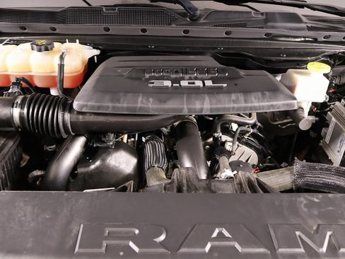 Used 2020 RAM 1500 Laramie image 21