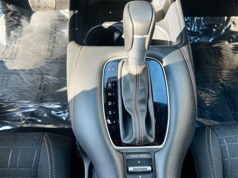 Used 2024 Honda HR-V Sport image 16