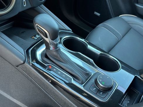 Used 2025 Chevrolet Blazer Premier w/ LPO, Black Sport Package image 27