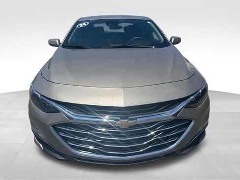 Used 2024 Chevrolet Malibu LT FWD image 3