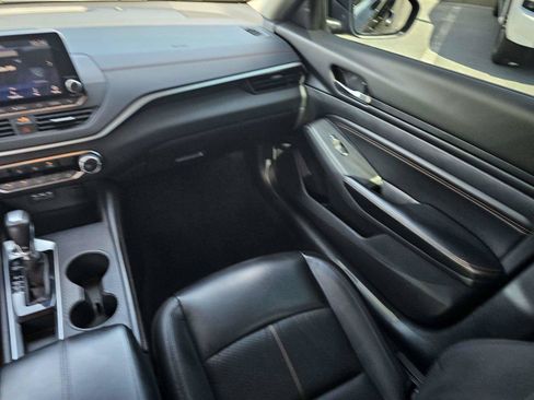 Used 2022 Nissan Altima 2.5 SR FWD image 18