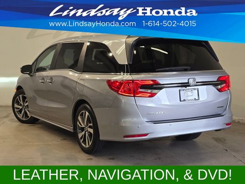 Used 2023 Honda Odyssey Touring image 4