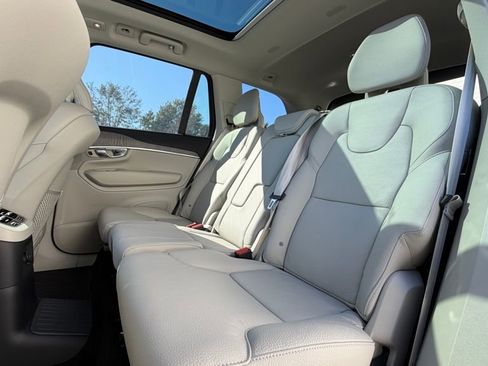 Used 2025 Volvo XC90 T8 Plus w/ Protection Package image 15