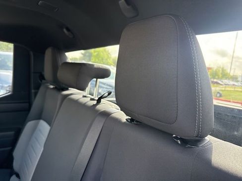 Used 2025 Toyota Tacoma TRD Sport AWD/4WD image 7