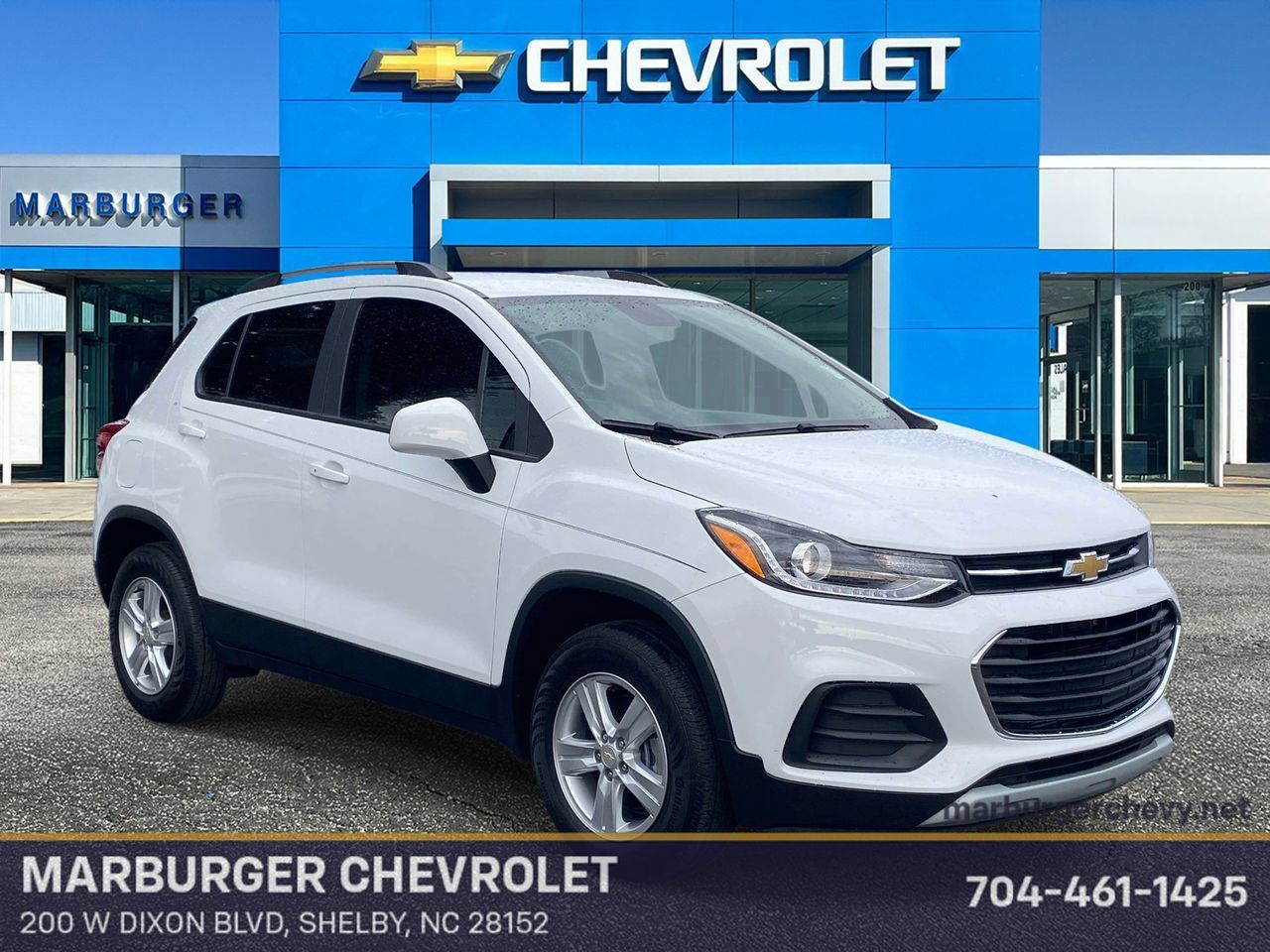 Used 2022 Chevrolet Trax LT w/ Driver Confidence Package AWD/4WD image 1