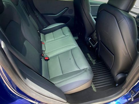 Used 2025 Tesla Model 3 Long Range RWD image 19