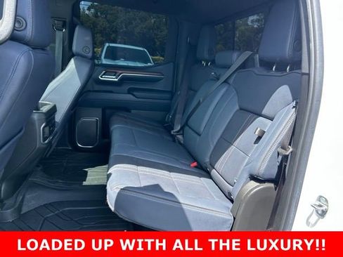 Used 2023 Chevrolet Silverado 1500 High Country w/ High Country Premium Package image 15
