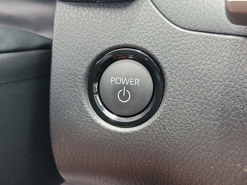 Used 2026 Toyota Camry SE FWD image 30