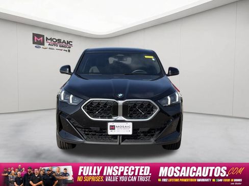 Used 2026 BMW X2 xDrive28i AWD/4WD image 2