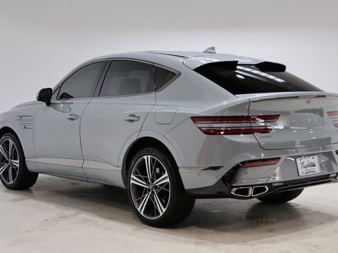 Used 2025 Genesis GV80 3.5T e-SC AWD/4WD image 6