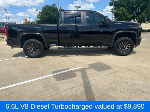 Used 2022 Chevrolet Silverado 2500 LTZ w/ LTZ Plus Package AWD/4WD image 3