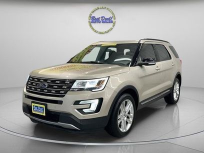 Used 2017 Ford Explorer XLT w/ Equipment Group 202A
