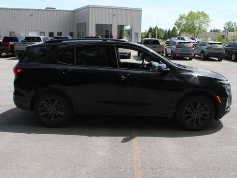 Used 2024 Chevrolet Equinox RS AWD/4WD image 4