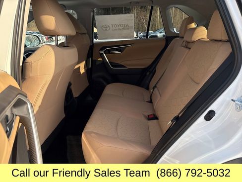 New 2025 Toyota RAV4 XLE w/ Convenience Package image 19