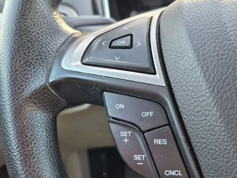 Used 2020 Ford Fusion SE w/ Fleet SE Value Package FWD image 13