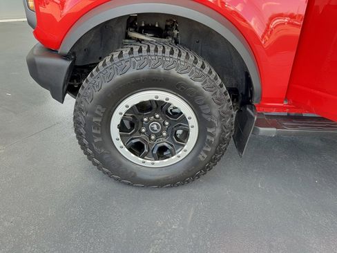 Certified 2023 Ford Bronco Big Bend w/ Sasquatch Package image 34