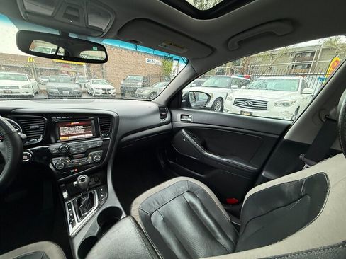 Used 2011 Kia Optima EX w/ Hybrid Premium Technology Pkg image 15