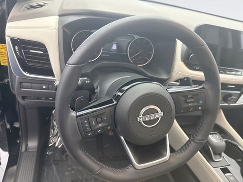 Used 2023 Nissan Rogue SL w/ SL Premium Package AWD/4WD image 12