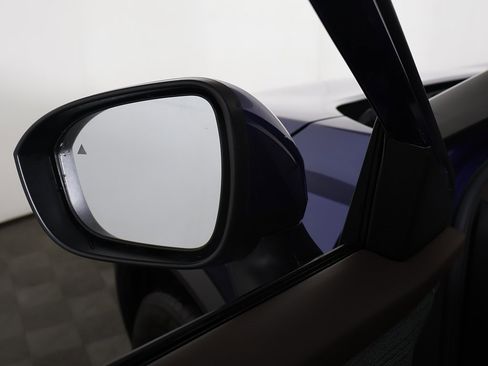 Used 2023 Nissan Rogue SV image 27