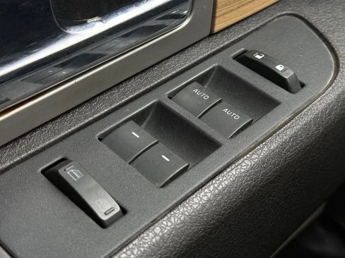 Used 2011 Ford F150 Lariat w/ Lariat Plus Pkg RWD image 23