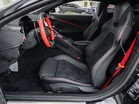 Used 2023 Ferrari Roma image 26
