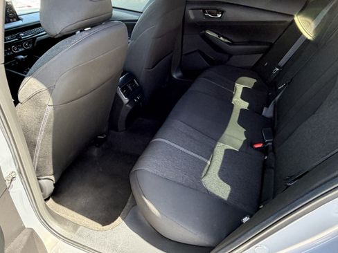 Used 2025 Honda Accord Sport image 22