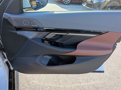 New 2026 BMW 530i xDrive w/ M Sport Package image 35