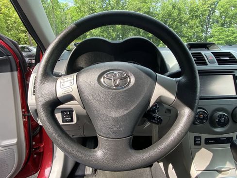 Used 2013 Toyota Corolla LE FWD image 26