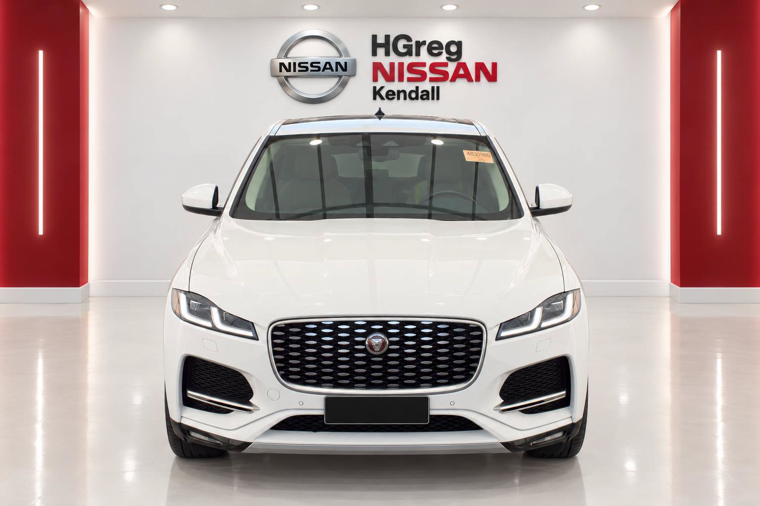 Used 2023 Jaguar F-PACE S AWD/4WD image 5