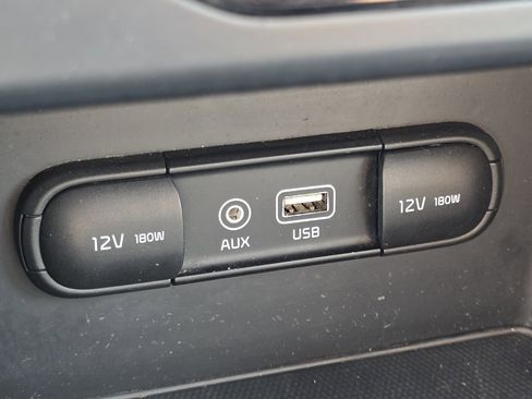 Used 2018 Kia Niro LX image 6