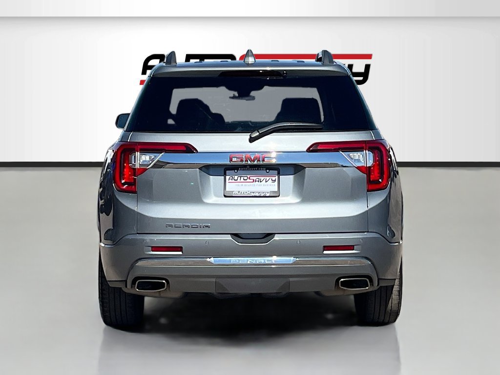 Used 2023 GMC Acadia Denali w/ Denali Ultimate Package FWD image 6